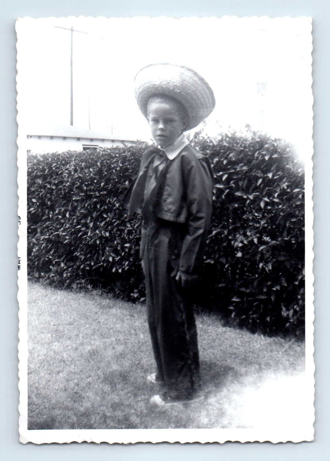 Old Vintage Photo SOLO BOY IN YARD STRAW HAT ORIGINAL SNAPSHOT PHOTOGRAPH