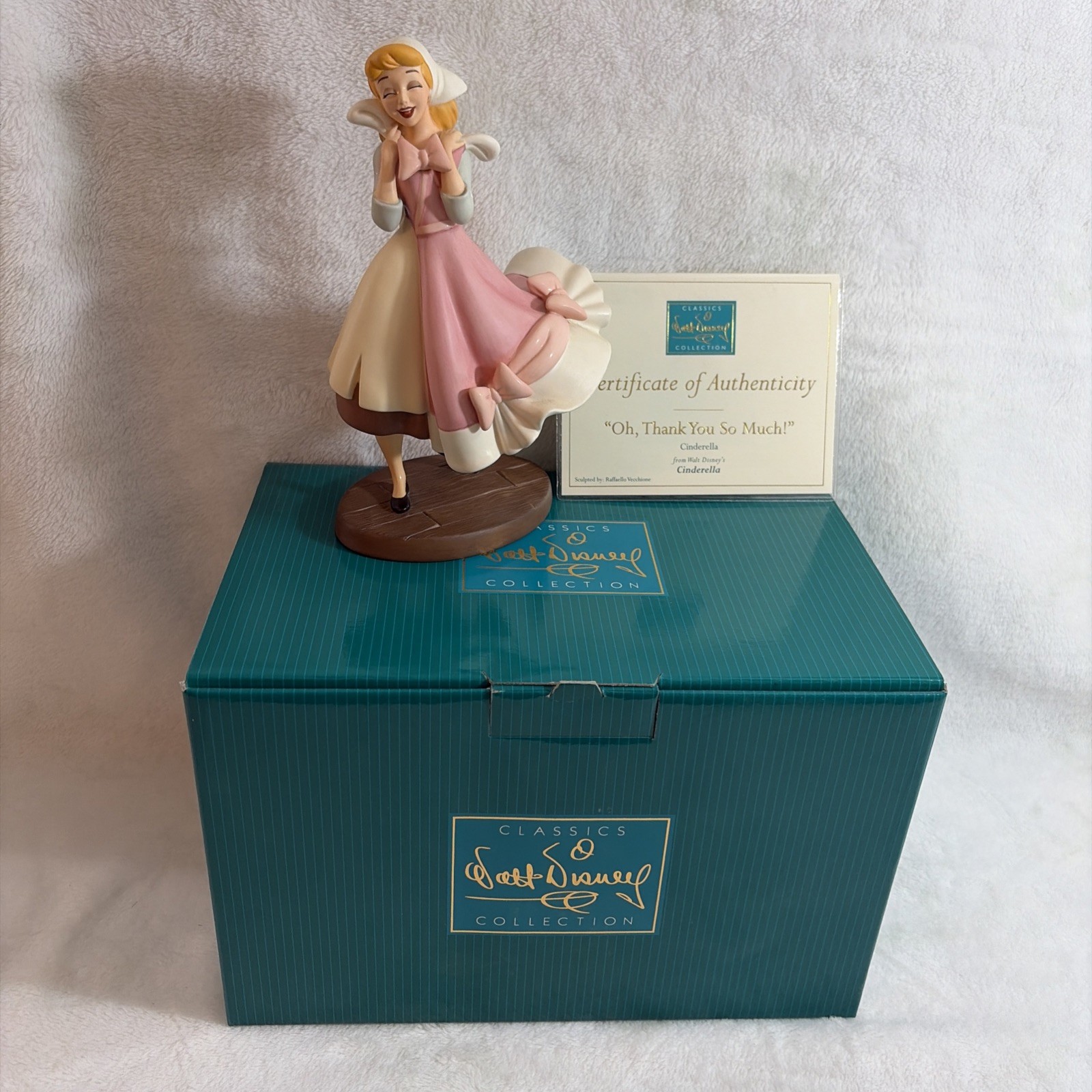WDCC Cinderella Oh Thank You So Much #1234622 Figurine Box COA Pink White Dress