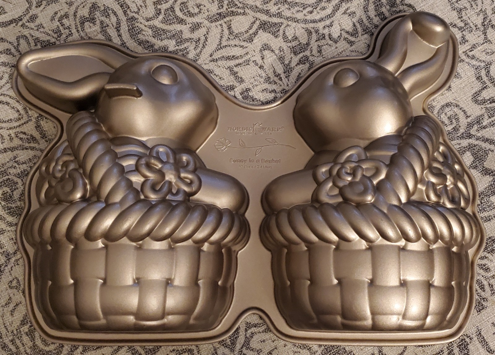 Williams Sonoma Nordic Ware Bunny In Basket Cake Pan Easter New Williams Sonoma Nordic Ware Bunny In Basket Cake Pan Easter New
