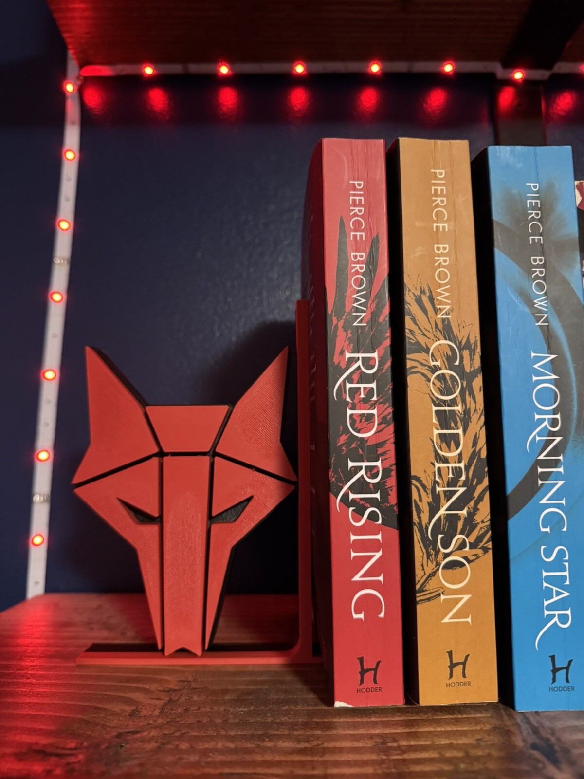 Red Rising “Howler” Bookend Set Red Rising “Howler” Bookend Set