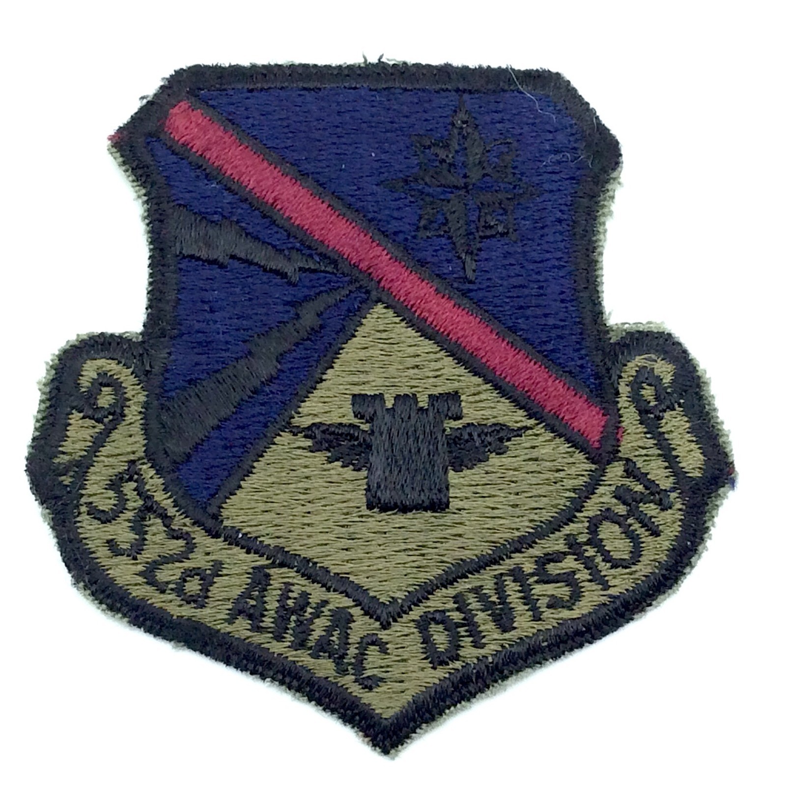 Vintage 552d AWAC Wing Airborne Warning Air Control Sew On Patch H126z Vintage 552d AWAC Wing Airborne Warning Air Control Sew On Patch H126z