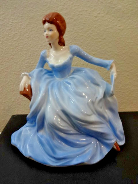 Hand Painted Coalport Figurine Lisa- Hand Painted Coalport Figurine Lisa-