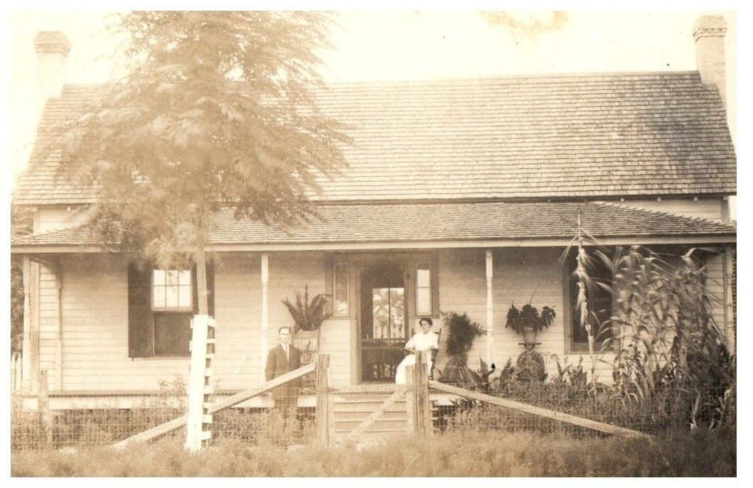 Antique 1918 Real Photo Postcard RPPC, Family on Front Porch, Alabama, 3x5