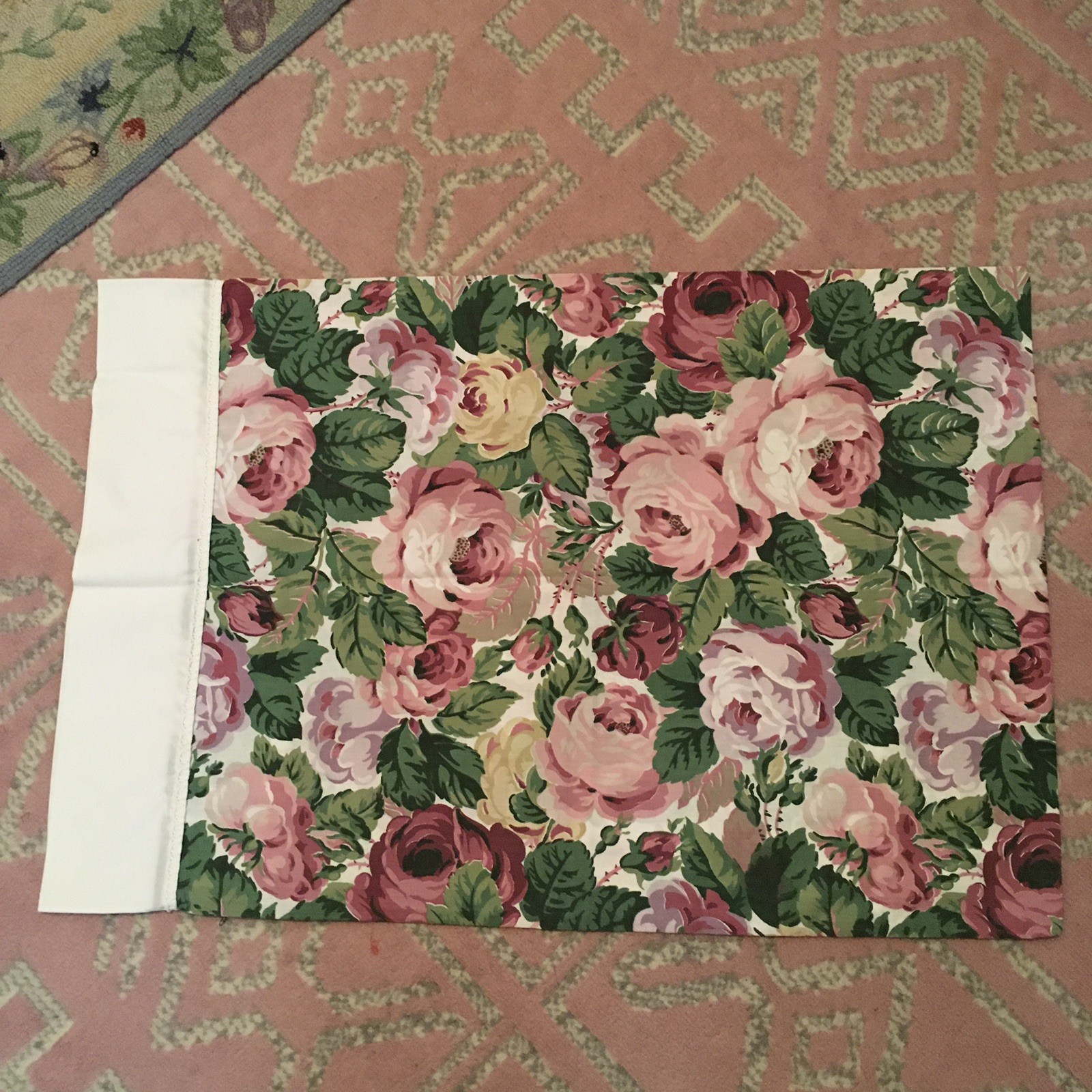 Atelier Martex Cabbage Rose Vintage Standard Pillow Case 