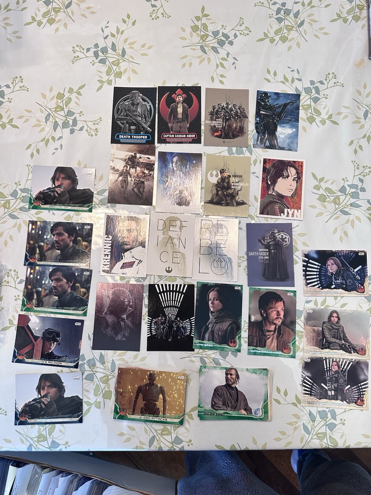 2016 Topps Star Wars Rogue One Series 1 BASE SET & 5 insert sets + 2 wrappers