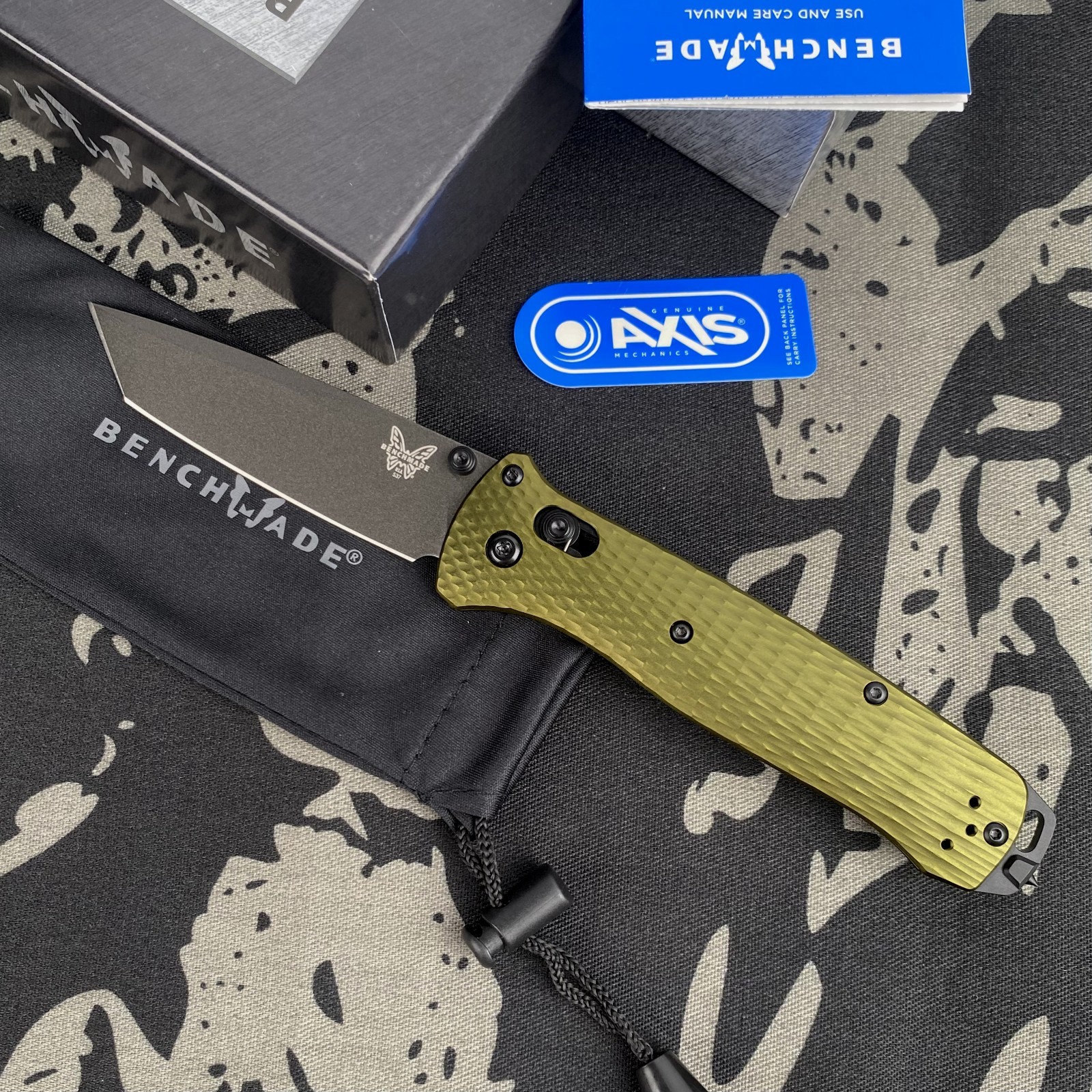 Benchmade 537GY-1 Bailout Woodland Green Aluminum Folding Knife Benchmade 537GY-1 Bailout Woodland Green Aluminum Folding Knife