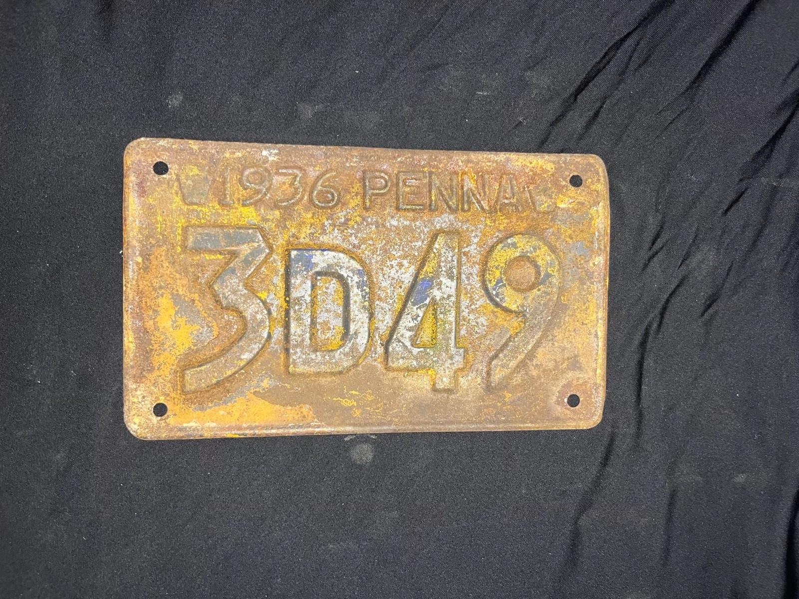 Vintage 1936 Pennsylvania License Plate 3D49 Rusty Auto Tag Vintage 1936 Pennsylvania License Plate 3D49 Rusty Auto Tag