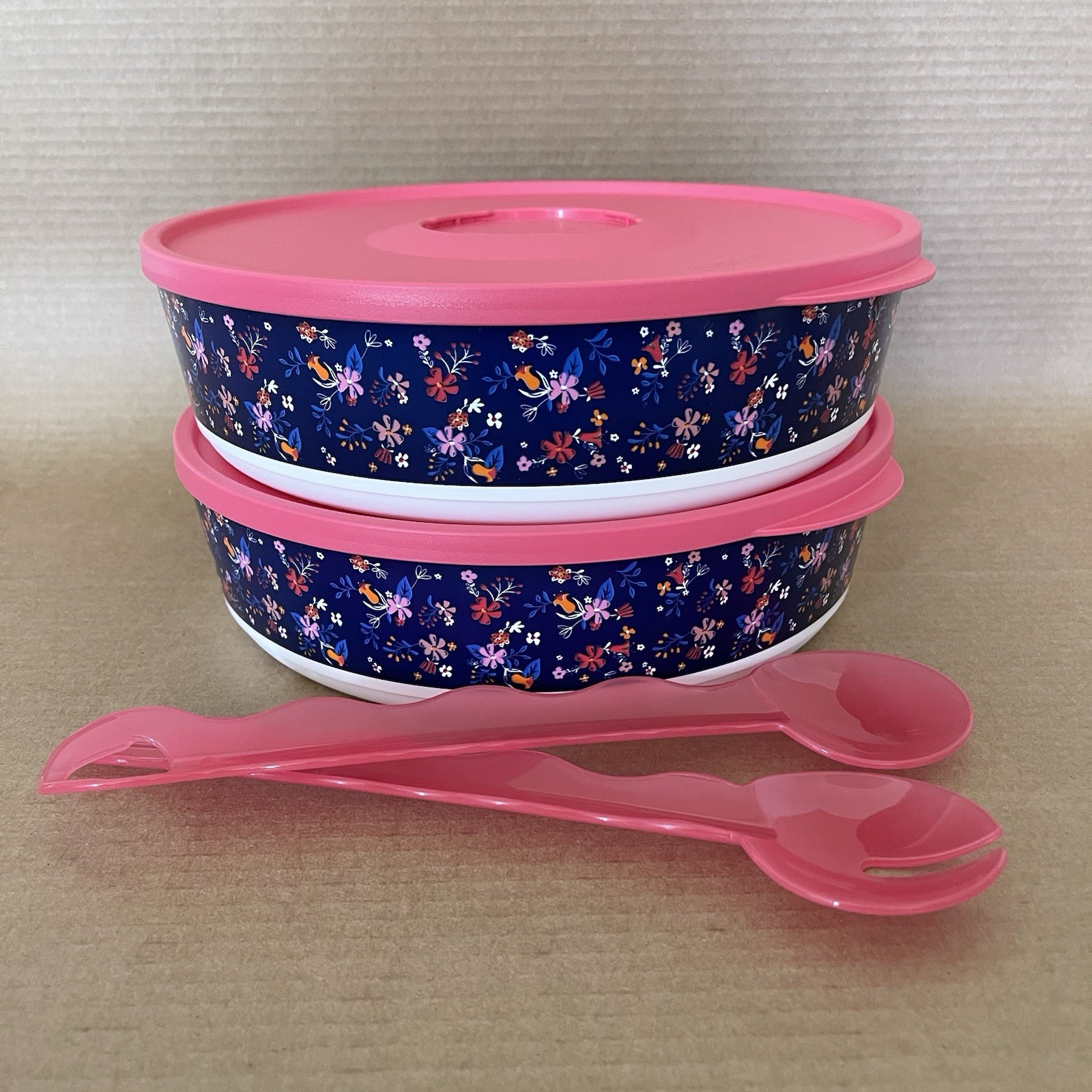 Tupperware Falling for Floral Serving Bowl Set of 2 Large 10.5 Cup + Salad Tongs Tupperware Falling for Floral Serving Bowl Set of 2 Large 10.5 Cup + Salad Tongs