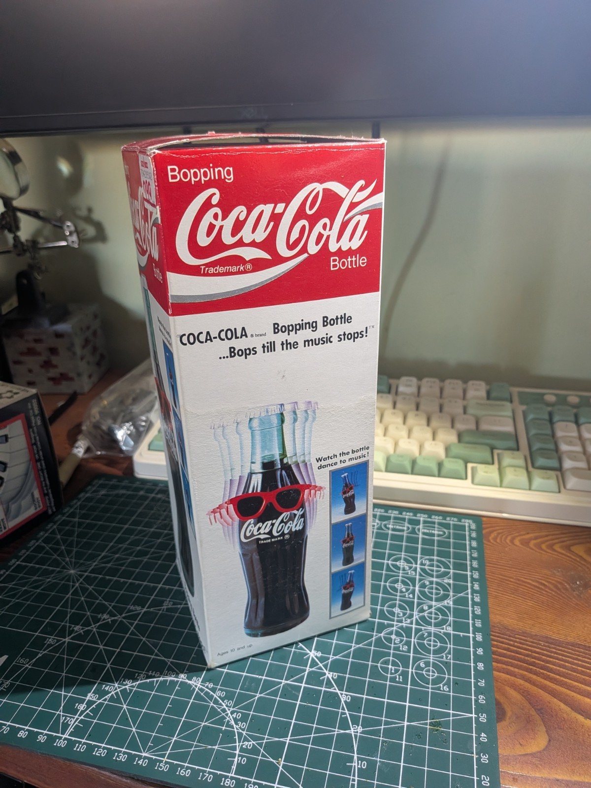 Takara 1991 Coca-Cola Vintage Bopping Bottle Original Box