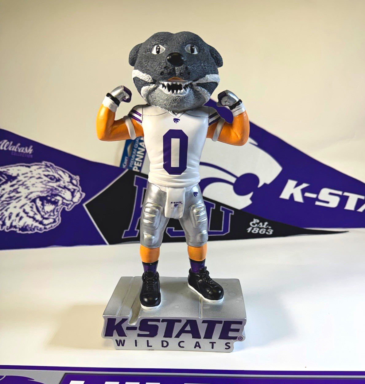 Kansas State Wildcats K-State Mascot Football Willie #0, 2 Pennants, 1- St Sign