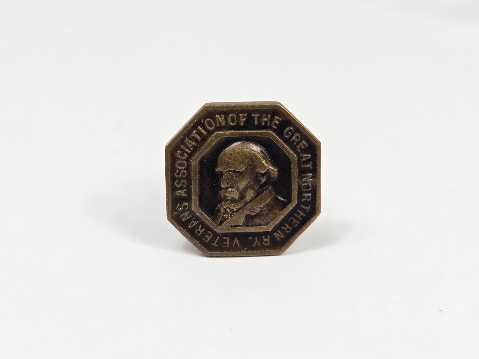 Vintage Veterans Assoc. of the Great Northern Railway Tiffany & Co Bronze Pin
