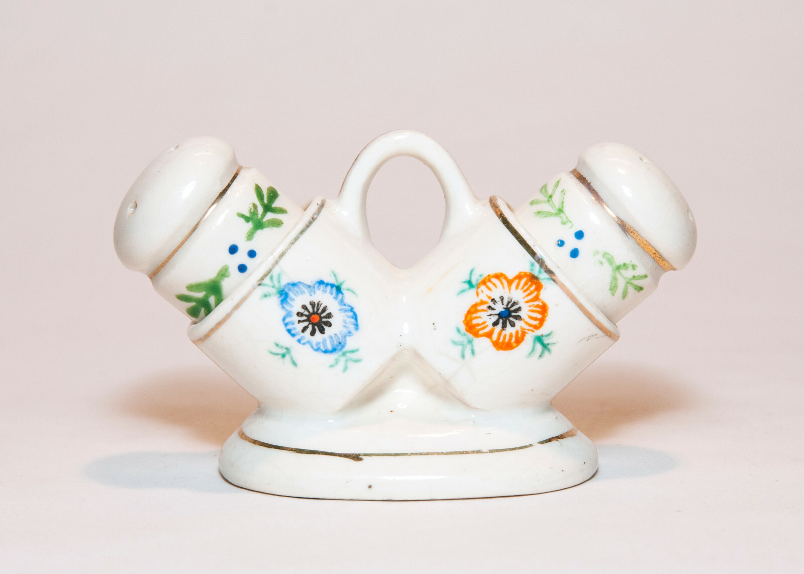 Occupied Japan Shakers In Cups Salt & Pepper Shakers