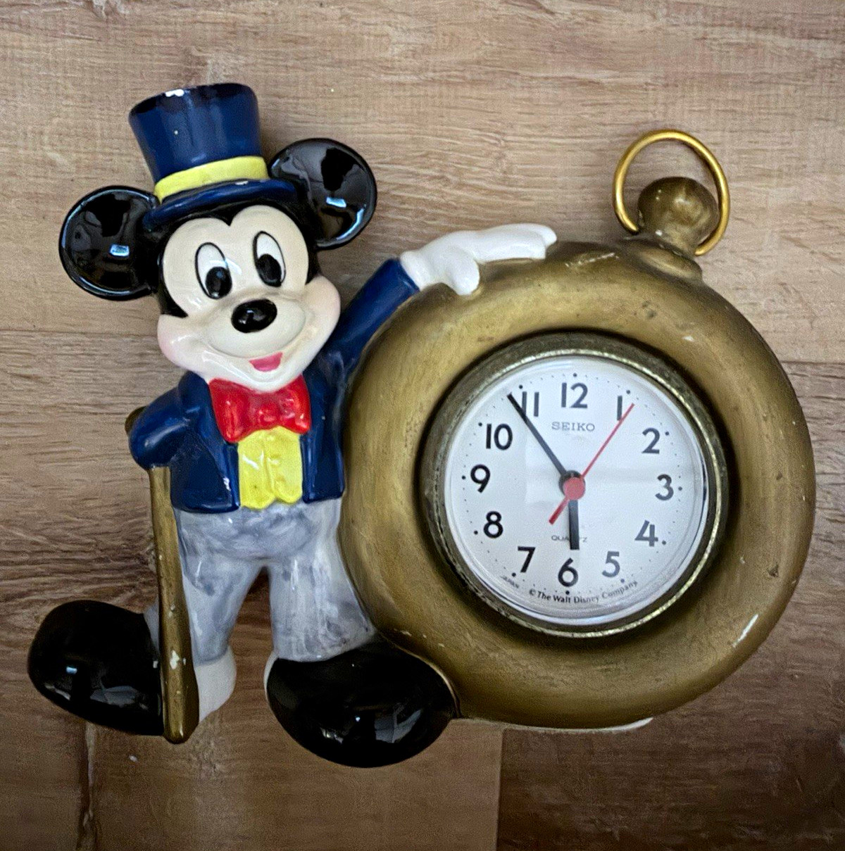 Seiko QFD210G Mickey Mouse Disney Quartz Clock Japan Vintage 1980s Ceramic