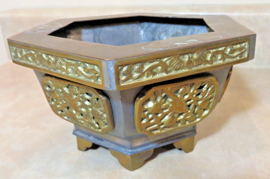 Vintage Antique Chinese Hong Kong Metal Jardiniere, Planter, Bonsai Container.