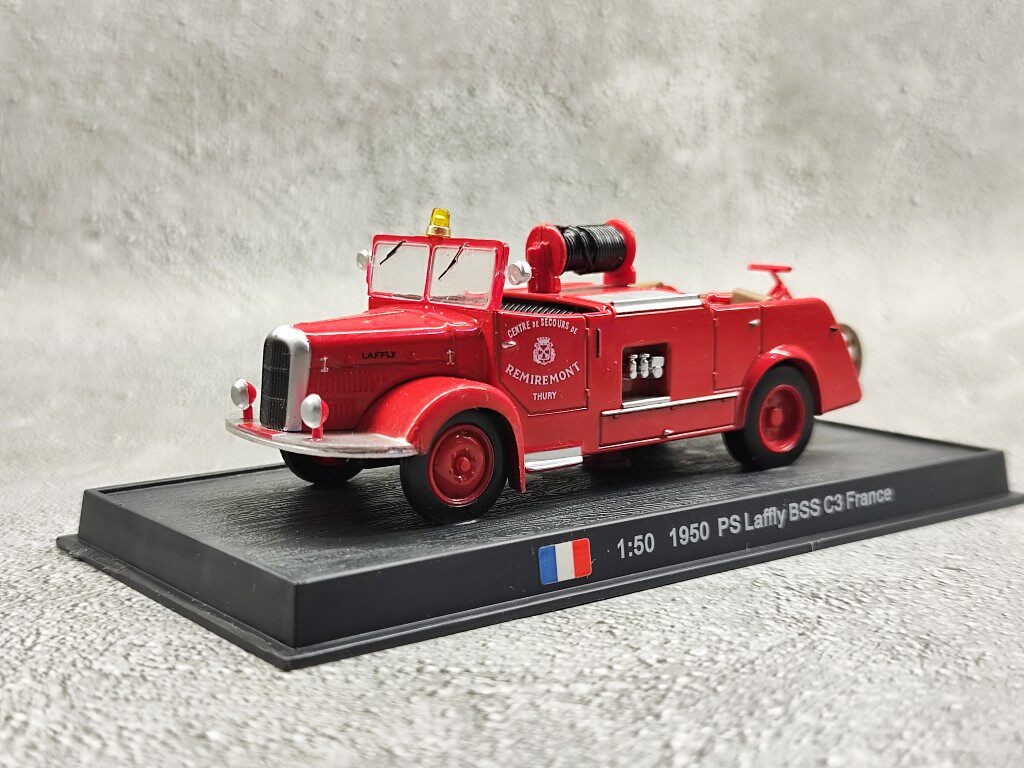 1/50 1950 PS BSS C3 French Fire Truck Alloy Diecast Collectible Display Model
