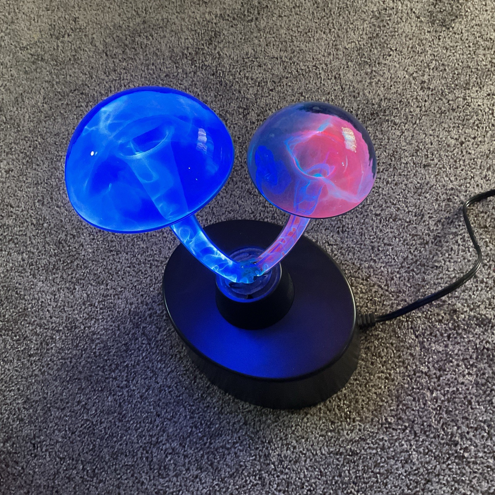 Vintage LumiSource Plasma Light Dual Mushroom Multi Color Mushrooms RARE