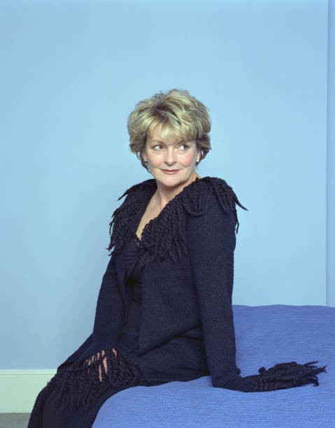 English stage screen actress Brenda Blethyn in a knitted suit circ- Old Photo English stage screen actress Brenda Blethyn in a knitted suit circ- Old Photo