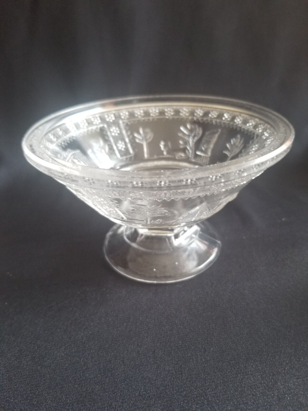 Antique footed Bowl Early American Pressed Glass Egyptian Pyrimids Themed
