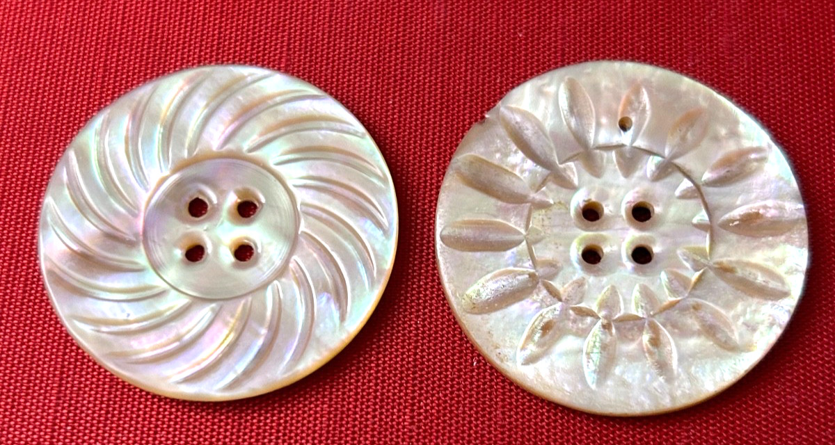Vintage/Antique 2 MOP Mother Of Pearl/Shell Carved Buttons #1514