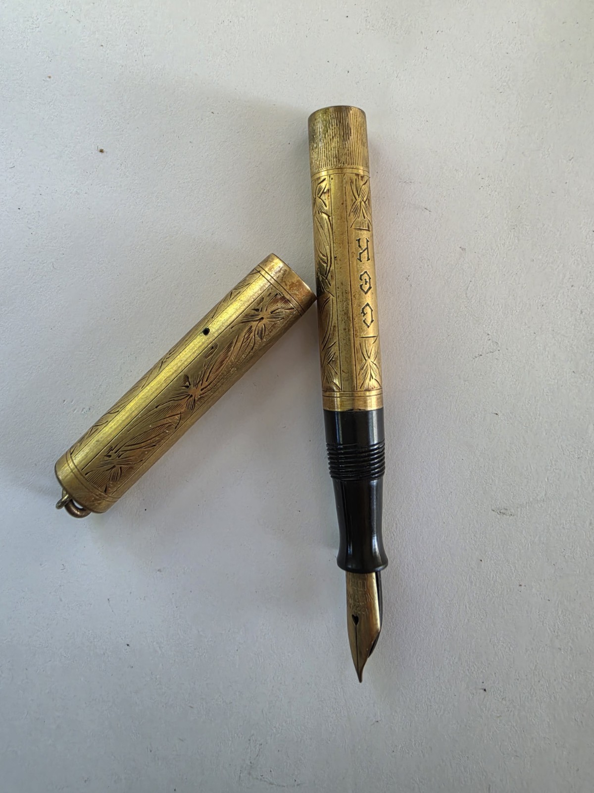 Waterman 0552 1/2 v hand engraved vintage fountain pen 14k gold nib monogrammed