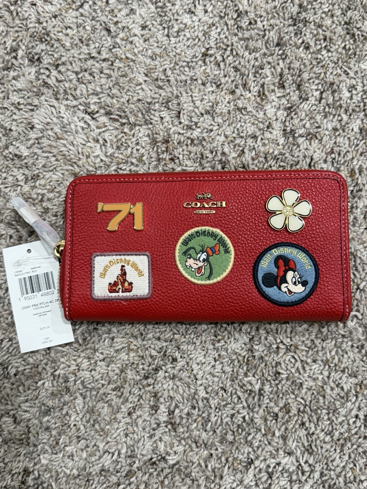 NWT Disney Parks Coach Walt Disney World Patch Wallet Minnie Goofy 50th NWT Disney Parks Coach Walt Disney World Patch Wallet Minnie Goofy 50th