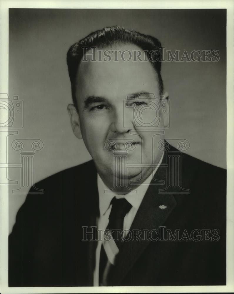 1968 Press Photo J. P. Daniel, Ray Geophysical Division, Mandrel Industries 1968 Press Photo J. P. Daniel, Ray Geophysical Division, Mandrel Industries