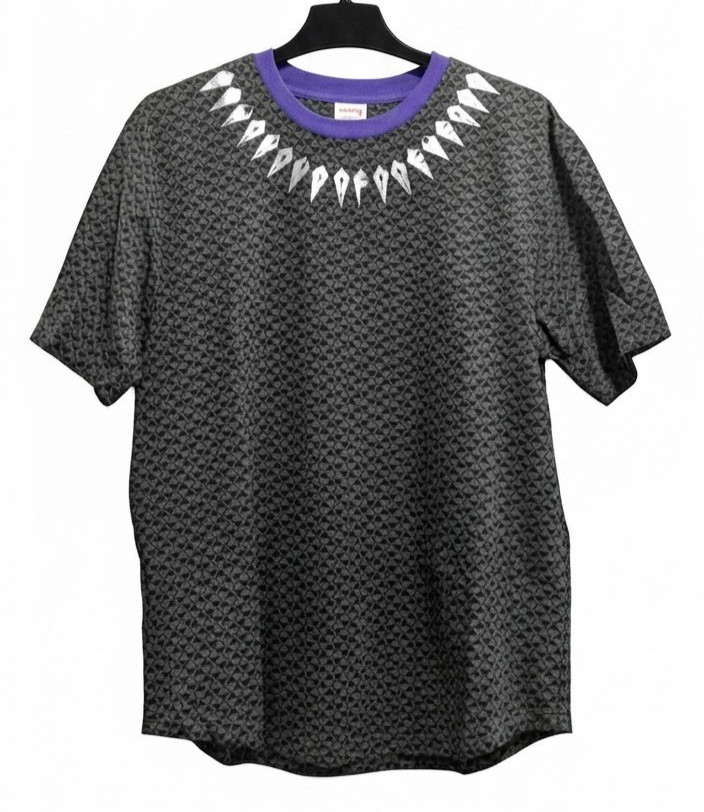 Disney Marvel Black Panther T-Shirt Size Large Black Purple Wakanda Forever New Disney Marvel Black Panther T-Shirt Size Large Black Purple Wakanda Forever New
