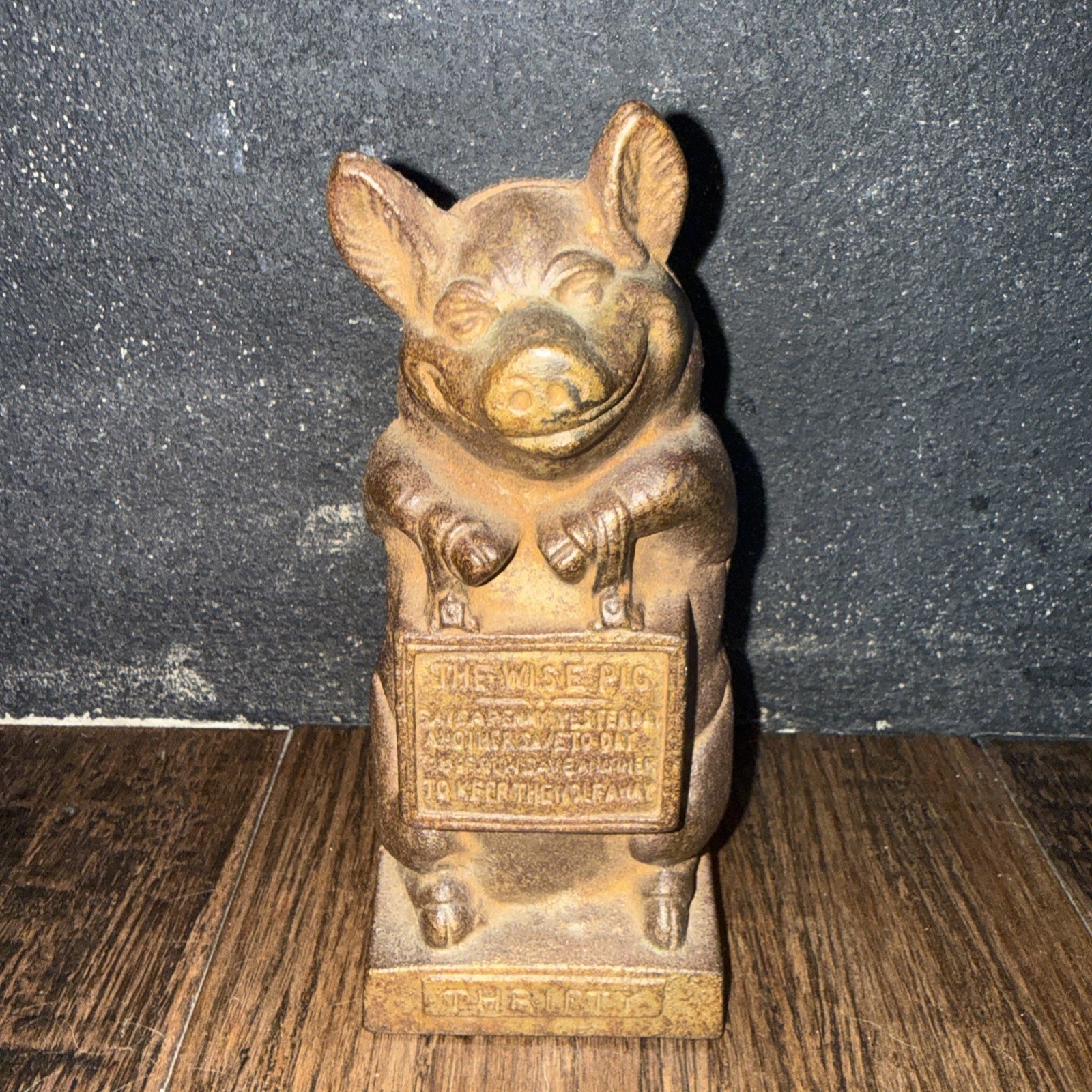 Antique J.M.R. 1930s THRIFTY The Wise Pig Hubley Cast Iron Coin Piggy Bank 6.5\