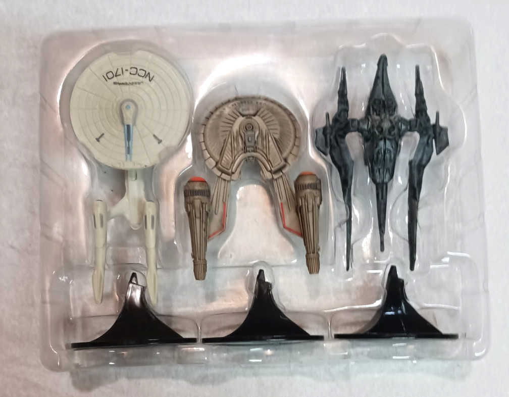 Walmart Exclusive Gift Set Star Trek Beyond Blu Ray 3 pc. Mini Starships - New