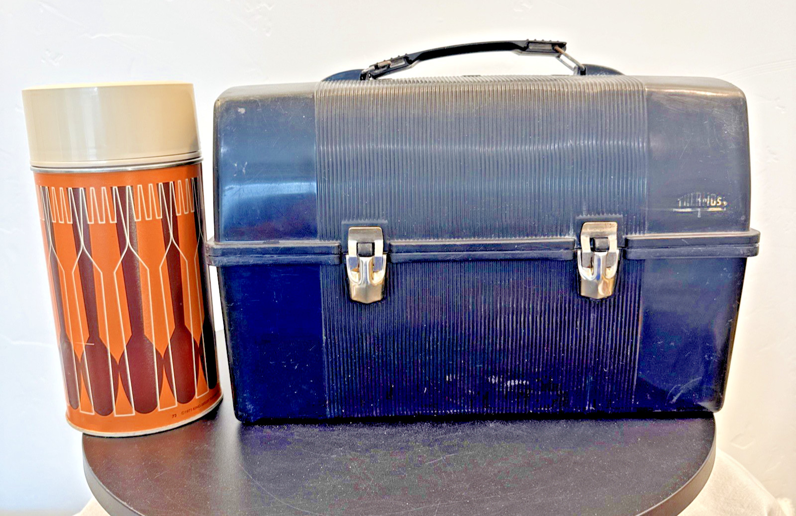 VTG '71 King Seeley THERMOS BRAND Lunchbox W/ 16oz Glass Thermos Made in USA* VTG '71 King Seeley THERMOS BRAND Lunchbox W/ 16oz Glass Thermos Made in USA*