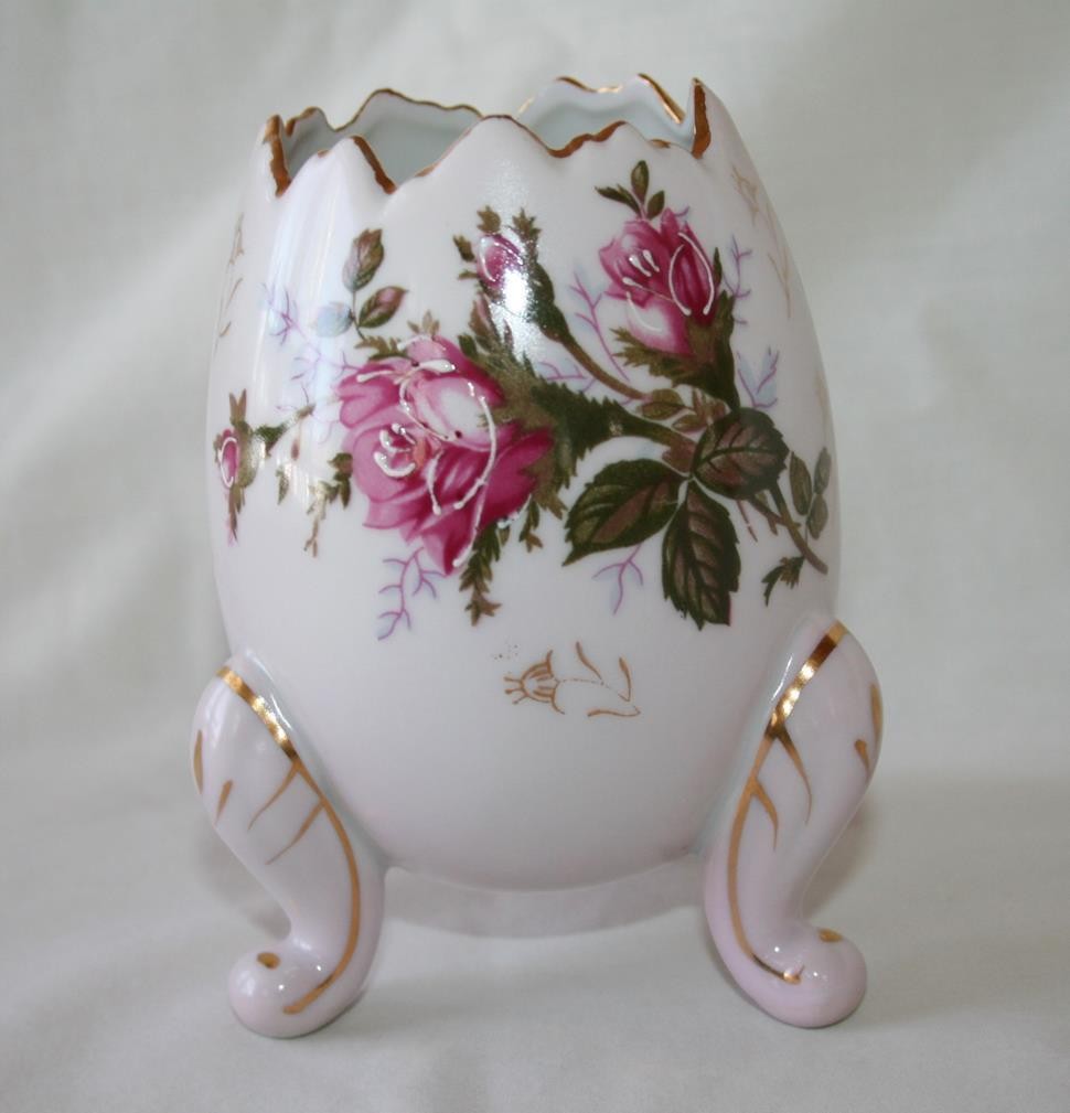Napcoware Vintage Pink Porcelain 3 Footed Cracked Egg Vase #2681