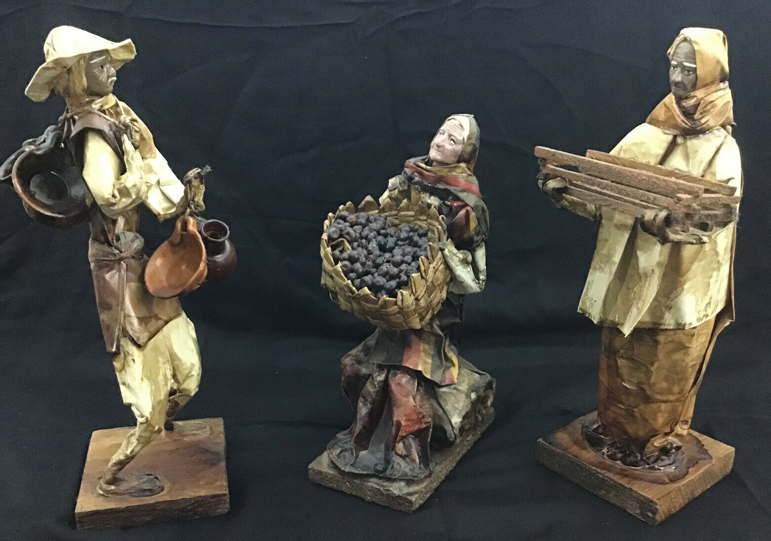 Vintage Mexican Art Hand Made Paper Mache Lot Of 3 Figurine Village People
