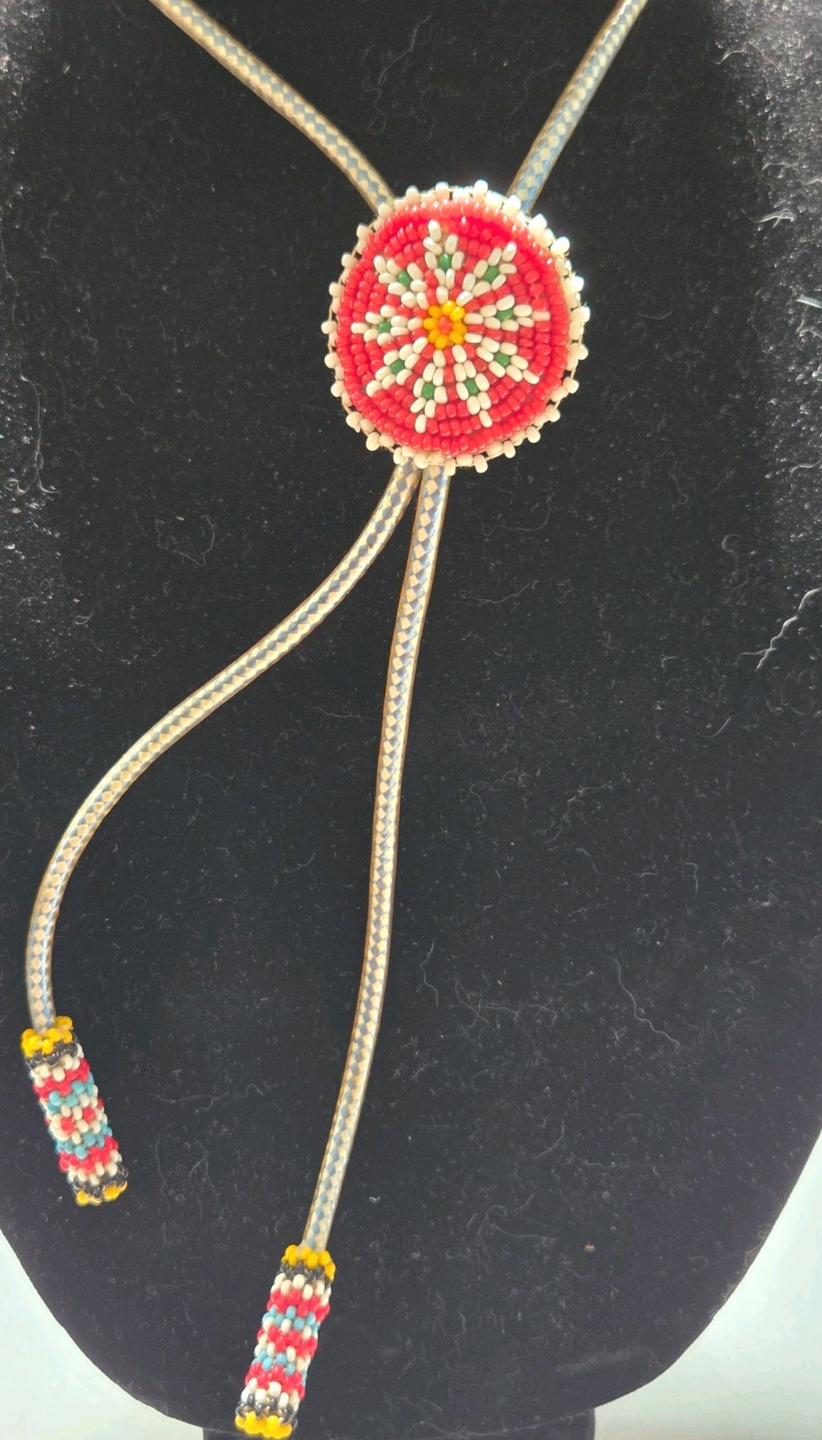 VTG Hand Beaded Bolo Tie Western Seed Bead Rosette Medallion Leather Back 2\ VTG Hand Beaded Bolo Tie Western Seed Bead Rosette Medallion Leather Back 2\