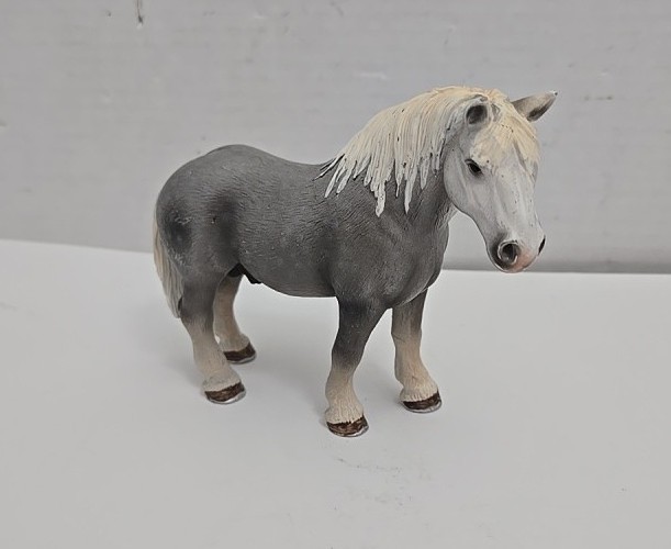 Schleich Horse Gray PERCHERON STALLION Dapple Grey 2006 Germany