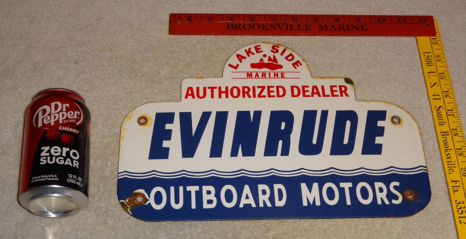 VINTAGE EVINRUDE LAKESIDE MARINE AUTHORIZED DEALER OUTBOARD MOTOR PORCELAIN SIGN VINTAGE EVINRUDE LAKESIDE MARINE AUTHORIZED DEALER OUTBOARD MOTOR PORCELAIN SIGN