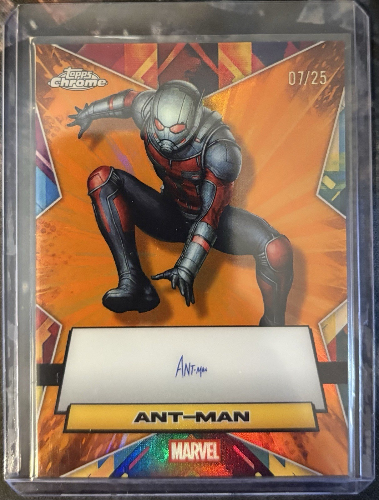 2025 Topps Chrome Marvel Ant-Man Facsimile Auto Orange Refractor /25 #FA-AM