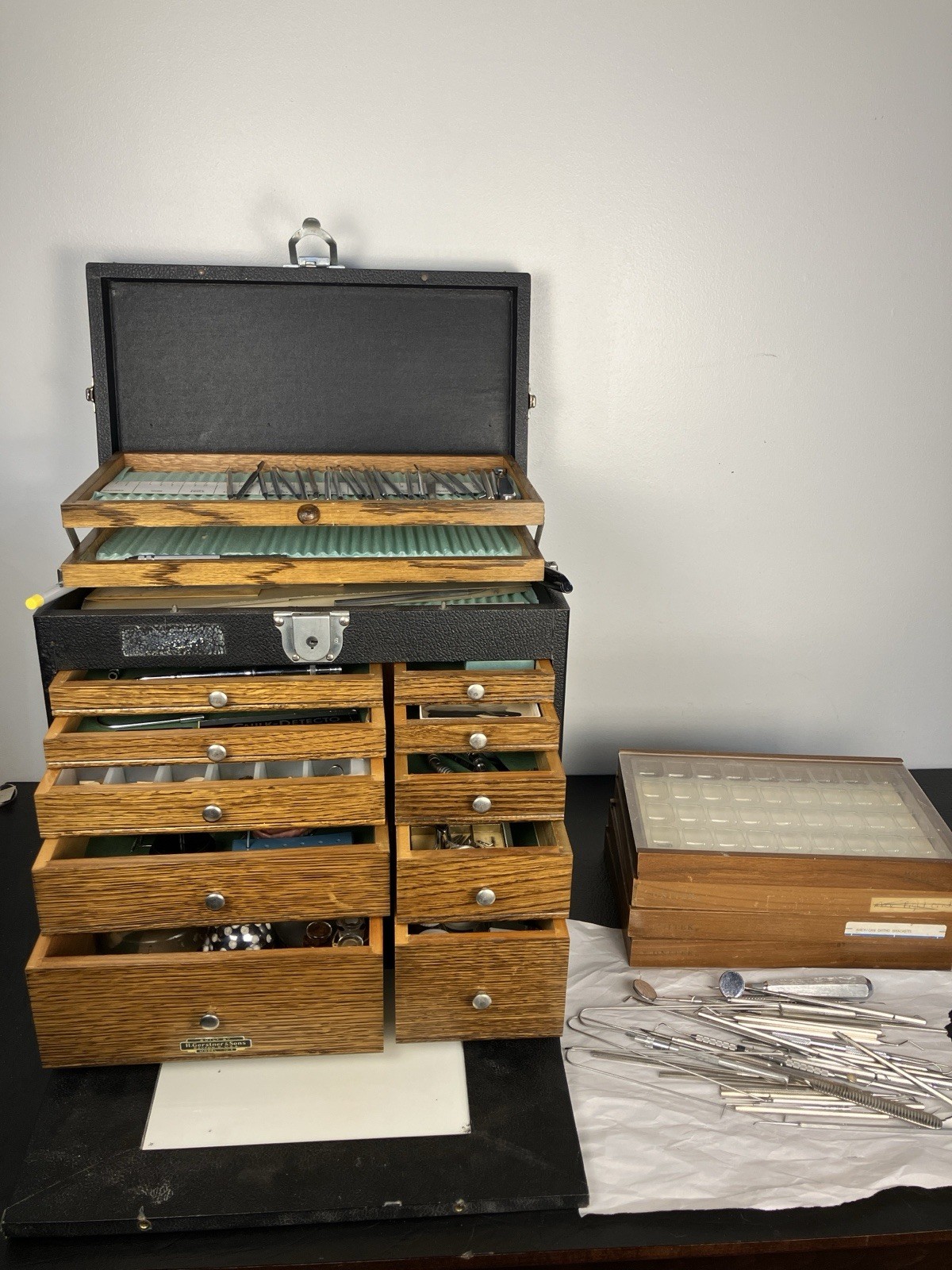 LOT - H Gerstner & Sons 10-E Antique Dental Tool Chest Cabinet Tools Supplies