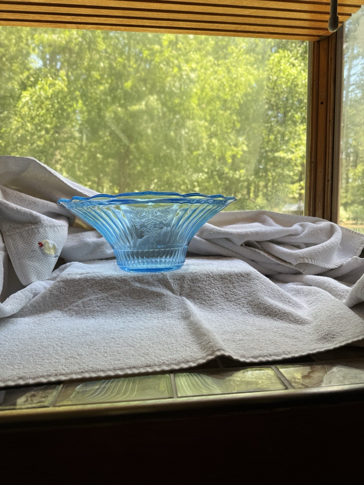 Vintage 1930-1936 Depression Glass Hat Bowl Blue Mayfair Open Rose
