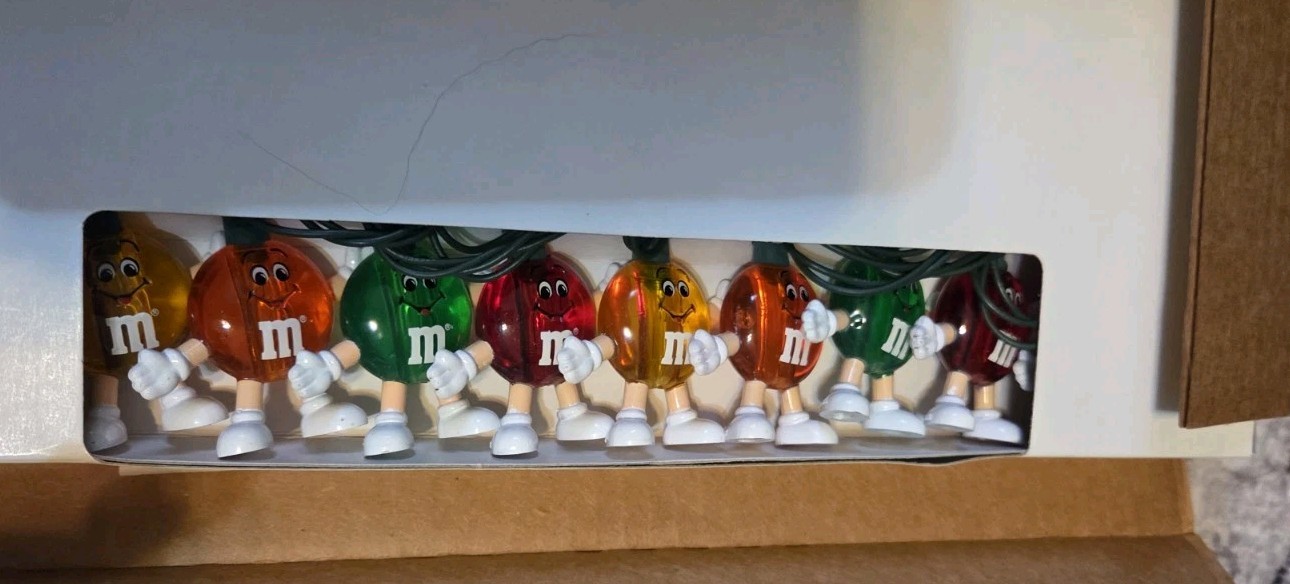 Vintage M&M\'s Christmas Candy Happy 20 Light Set String 2 Sets (40 Lights) Vintage M&M\'s Christmas Candy Happy 20 Light Set String 2 Sets (40 Lights)