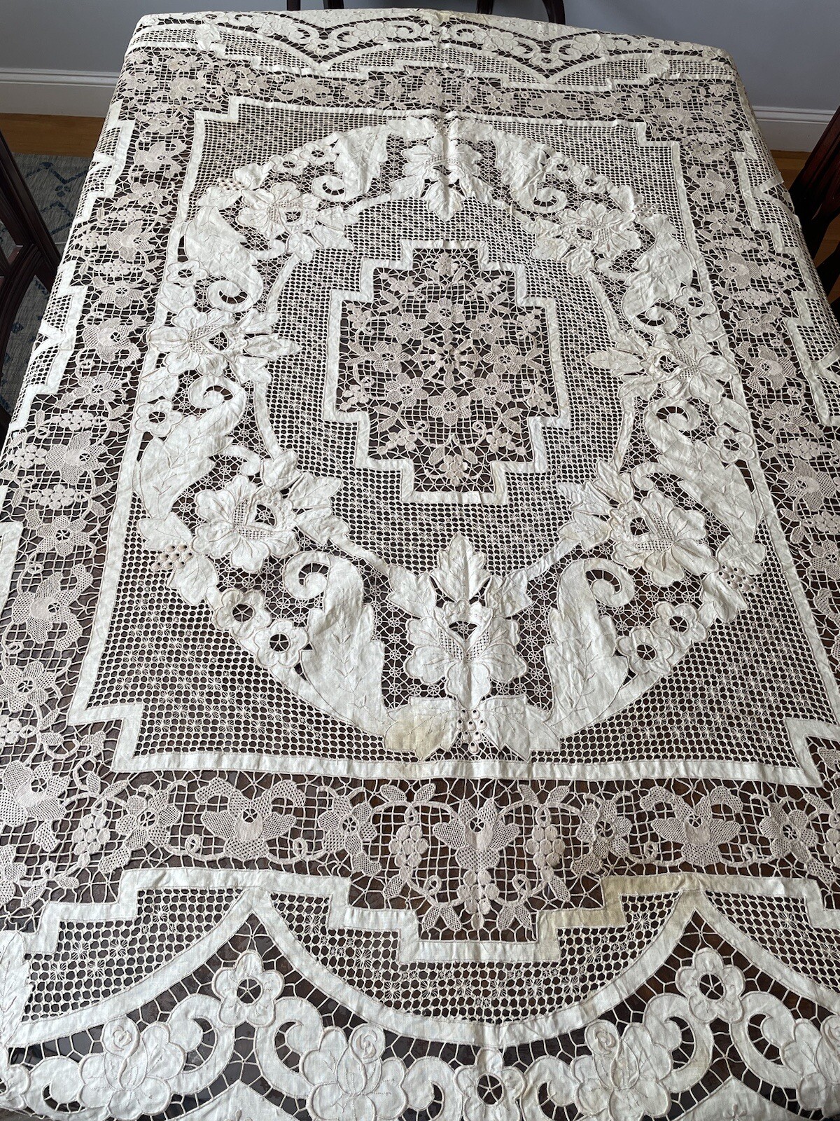 Heavy French Lace Antique Handmade Linen Tablecloth Beige 88” X 100” Heavy French Lace Antique Handmade Linen Tablecloth Beige 88” X 100”
