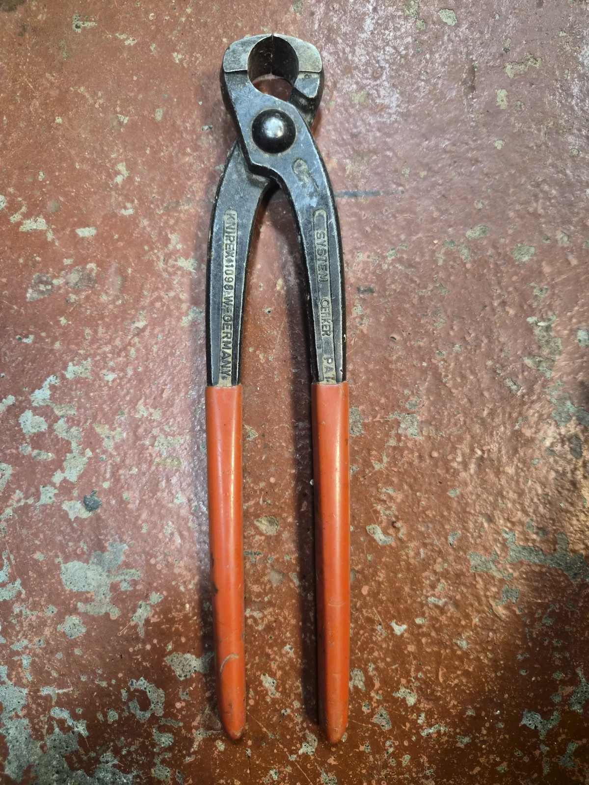 Vintage KNIPEX 1098 Ear Clamp Pliers System Oetiker W-Germany Front & Side Jaws Vintage KNIPEX 1098 Ear Clamp Pliers System Oetiker W-Germany Front & Side Jaws