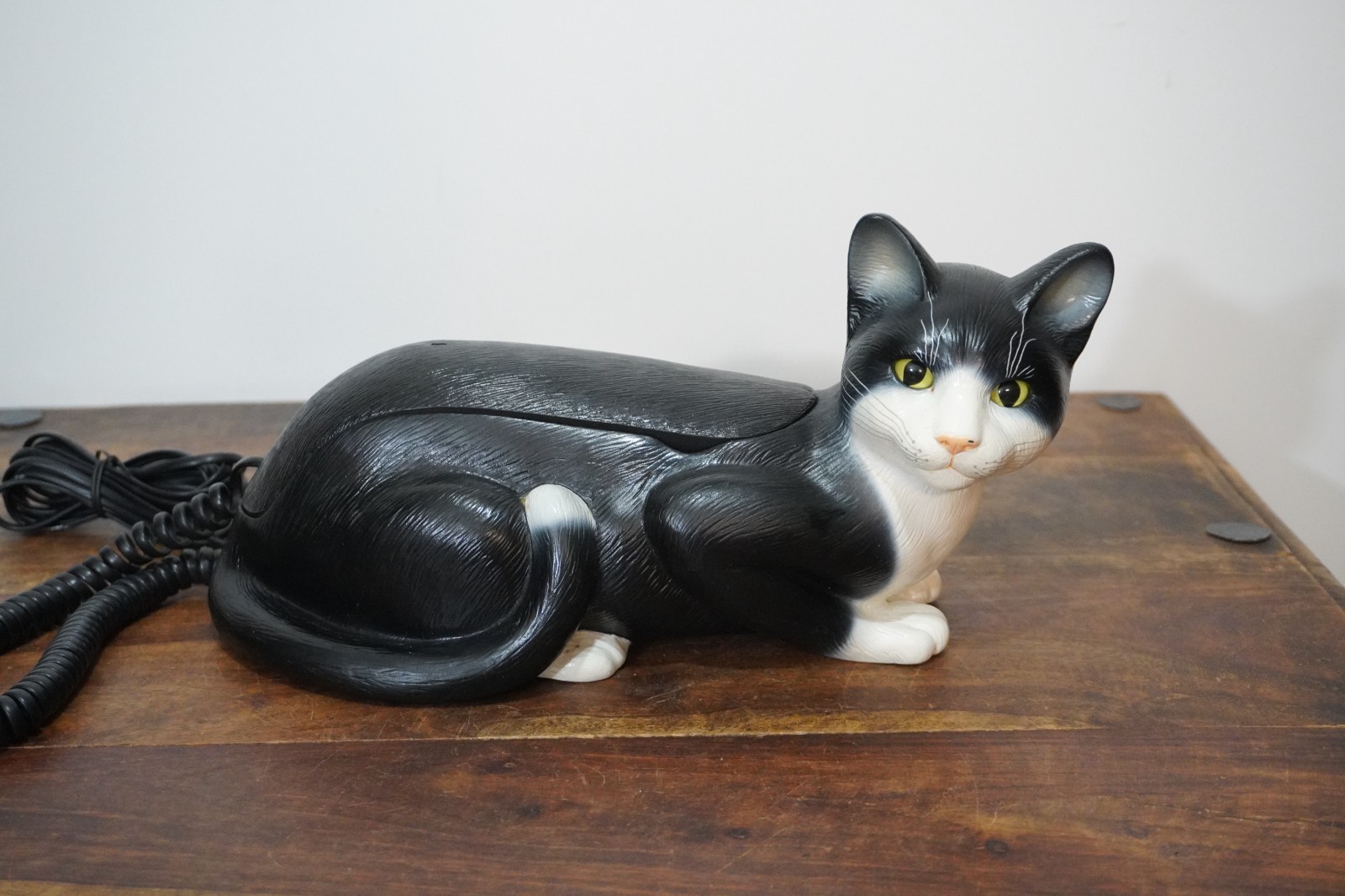 Vintage Telemania Black & White Tuxedo Cat Corded Telephone - 