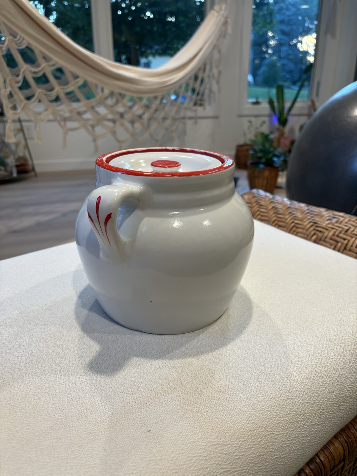 Vtg Hall China 783 Bean Pot Lid Double Stamp “Chinese Red” Accents,Made In USA Vtg Hall China 783 Bean Pot Lid Double Stamp “Chinese Red” Accents,Made In USA