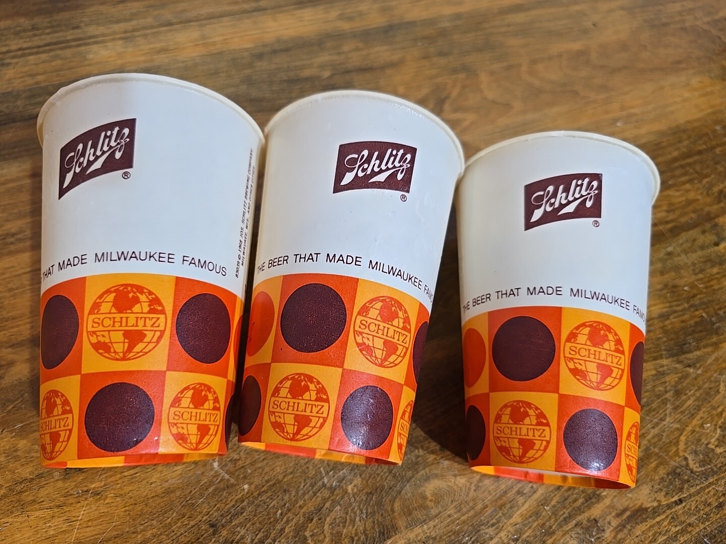 Vintage 1968 Schlitz Beer Wax Cups lot Vintage 1968 Schlitz Beer Wax Cups lot