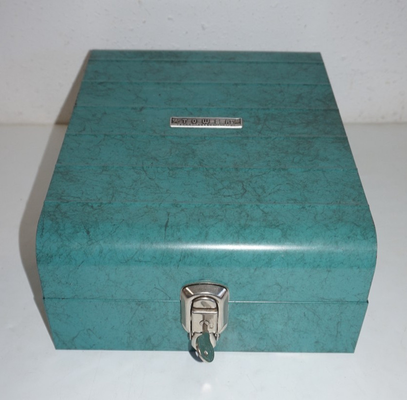 VTG MCM Sears Roebuck Tower Turquoise Strong Metal Lock Box w Key 12x9x4.25