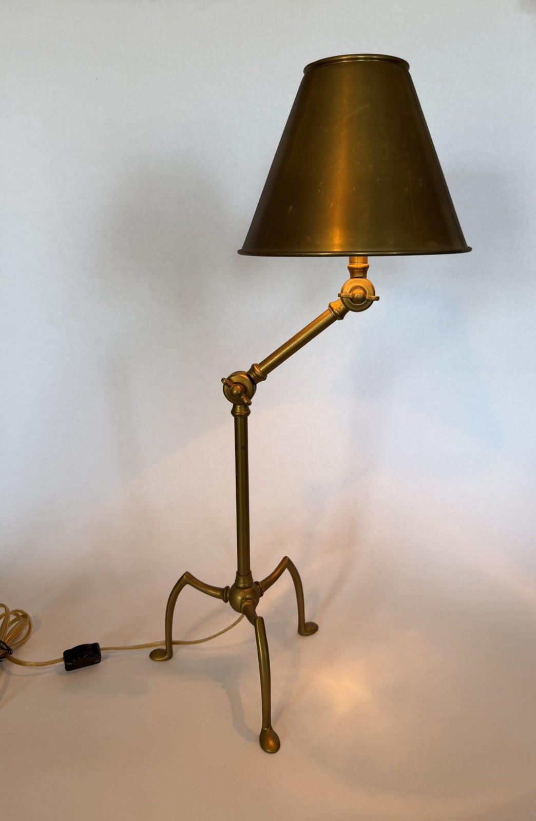 Vintage W.A.S Benson Arts & Craft Table Lamp Brass Tripod Desk Lamp 20th Century