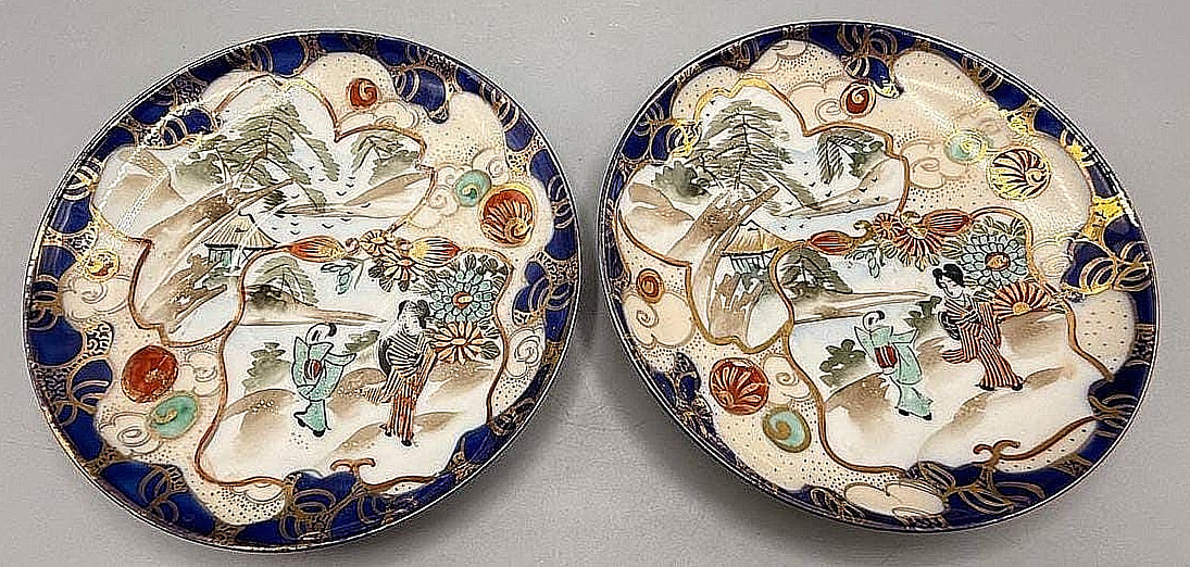 Lot of 2 Antique Japanese Kutani Porcelain Plates Geisha Cobalt Blue 5.5\ Lot of 2 Antique Japanese Kutani Porcelain Plates Geisha Cobalt Blue 5.5\