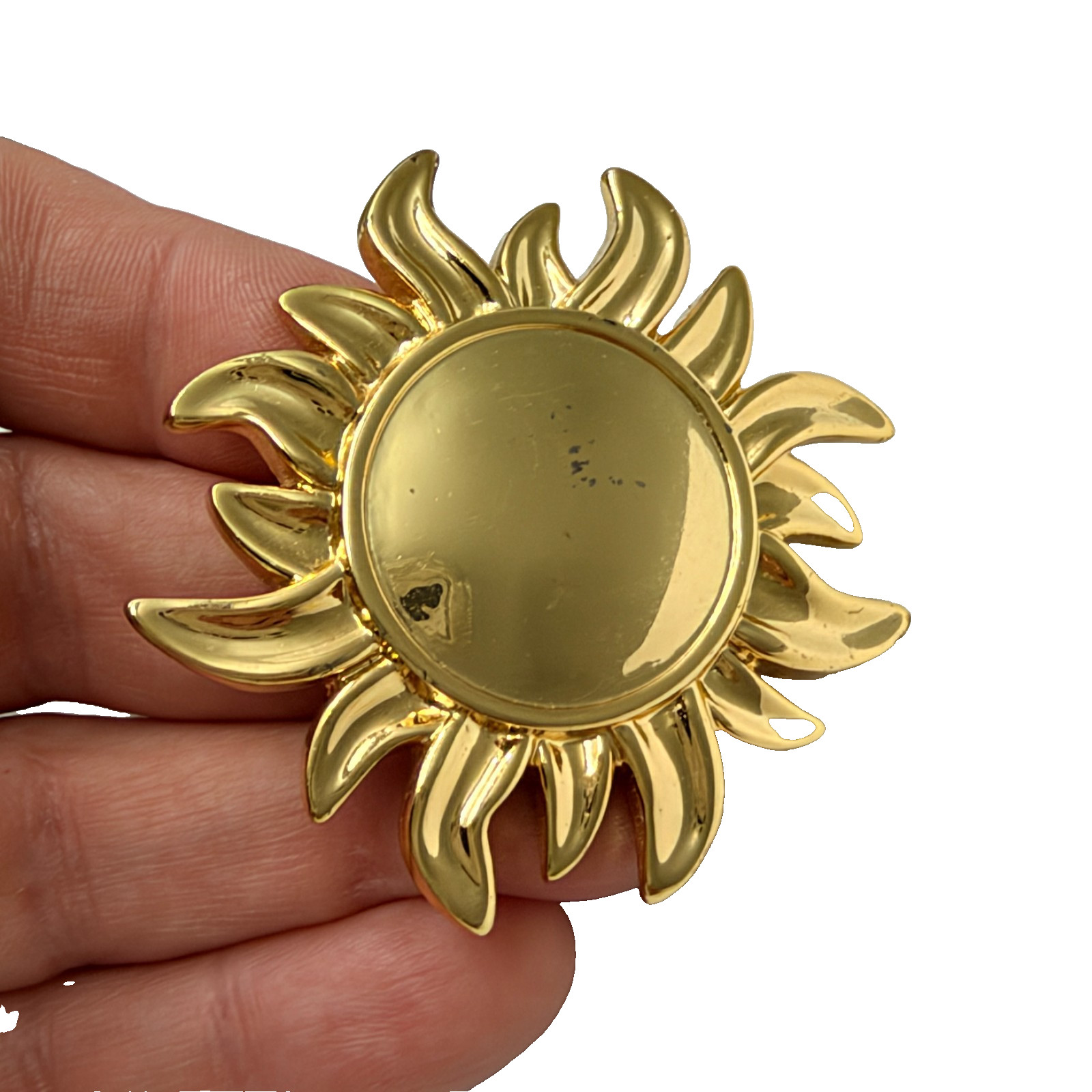 NSDAR Sunburst Brooch Pin Daughters of the American Revolution Gold Tone DAR NSDAR Sunburst Brooch Pin Daughters of the American Revolution Gold Tone DAR