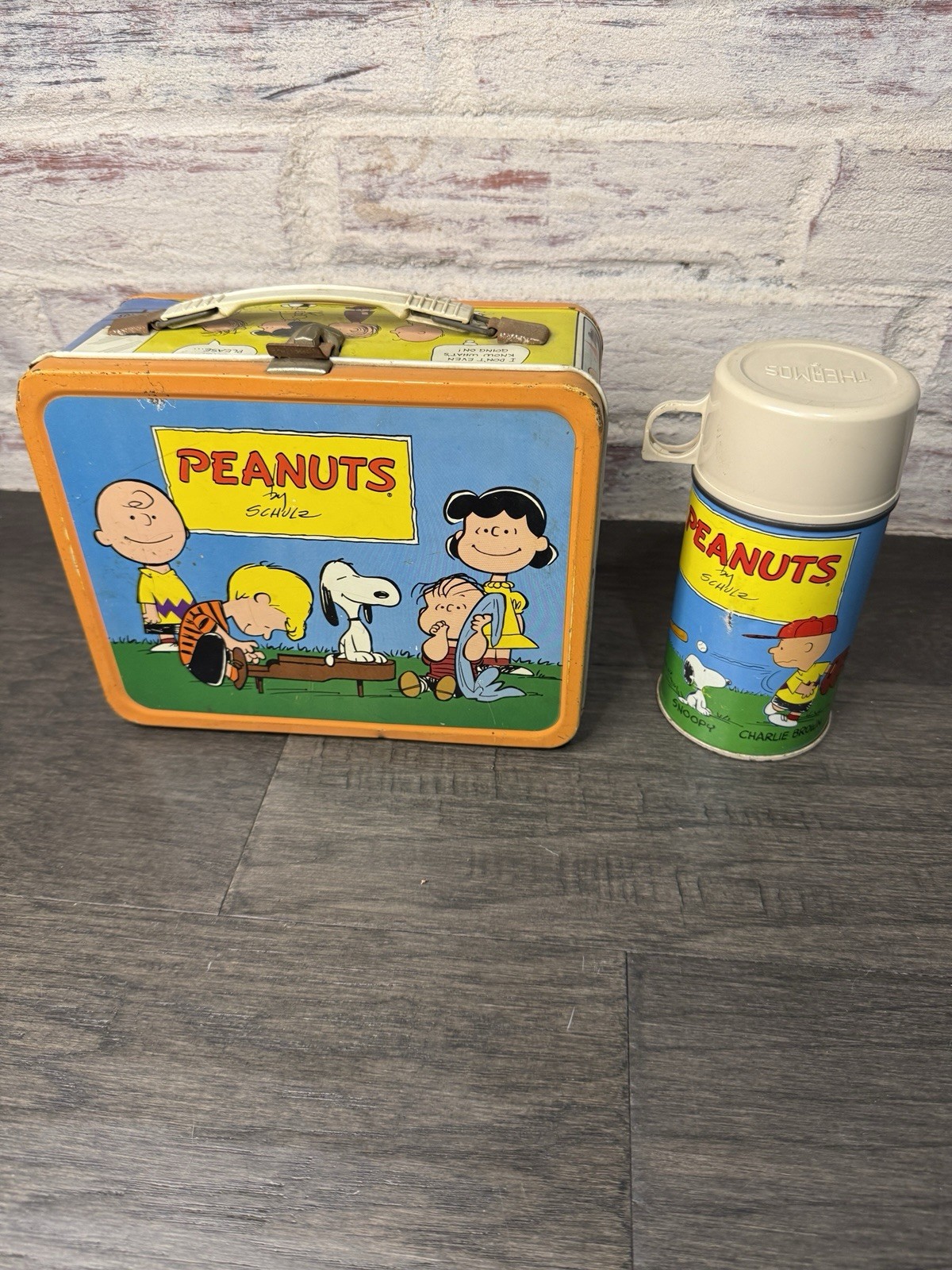 Vintage 1959 Peanuts Metal Lunch Box & Glass Thermos Charlie Brown Cool Lunchbox Vintage 1959 Peanuts Metal Lunch Box & Glass Thermos Charlie Brown Cool Lunchbox