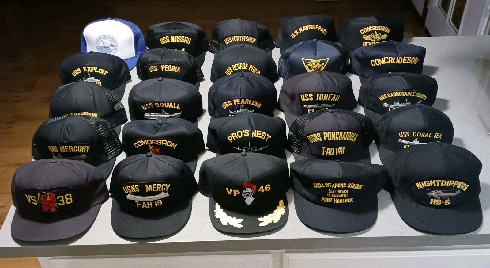 Vintage US Navy 80s 90s Snapback Hat Lot x25 Carriers Heli Ships Planes Stations